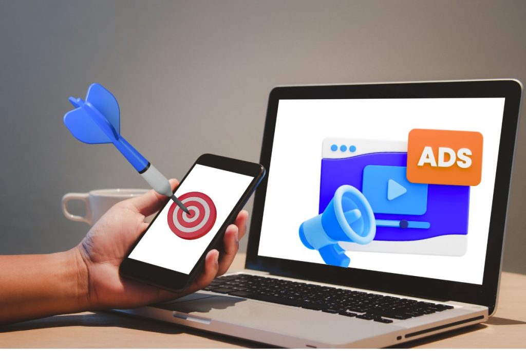 Ordenador con objetivos de una agencia de marketing digital